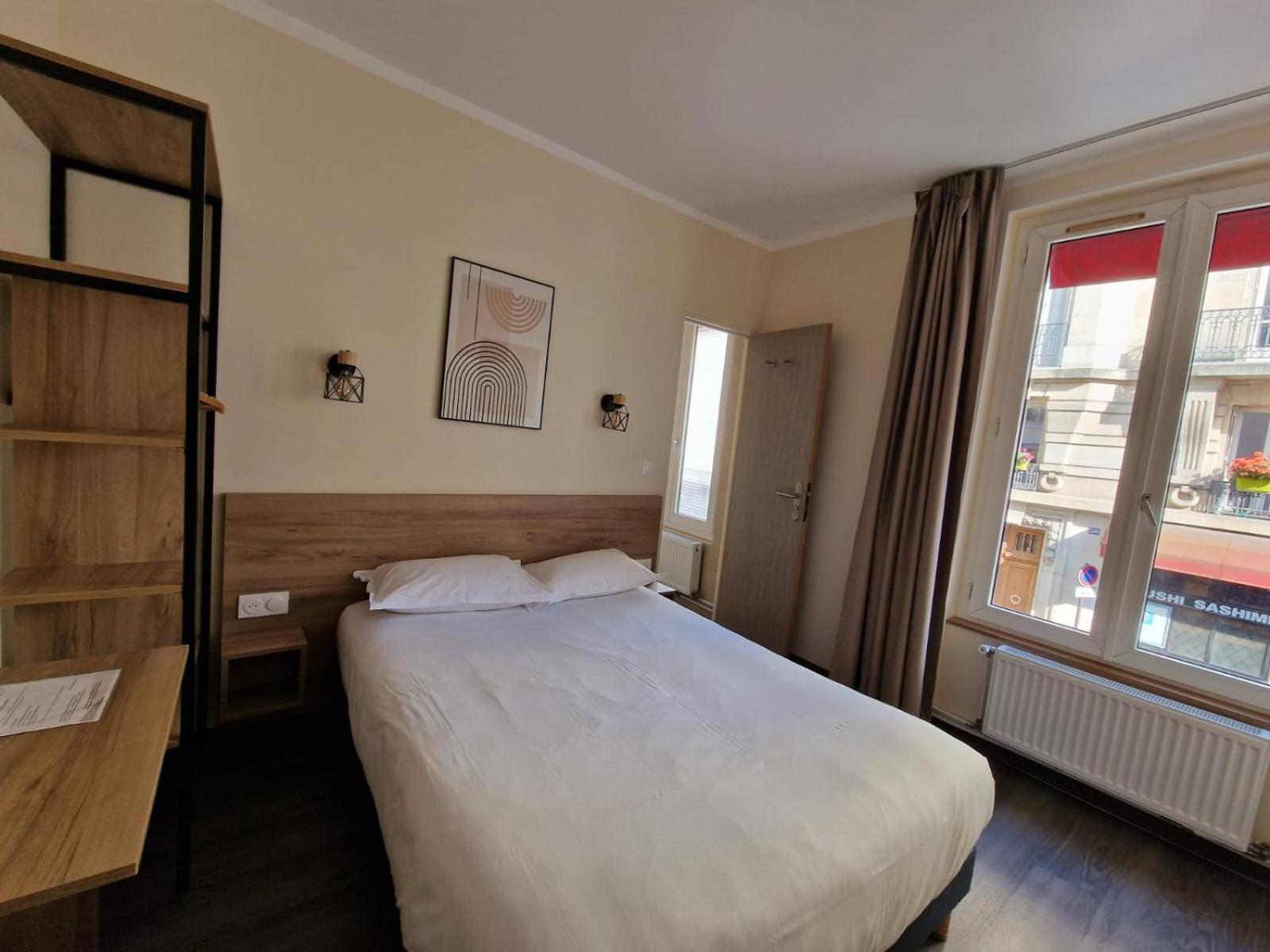 Hotel D'Anjou Levallois-Perret Exterior photo
